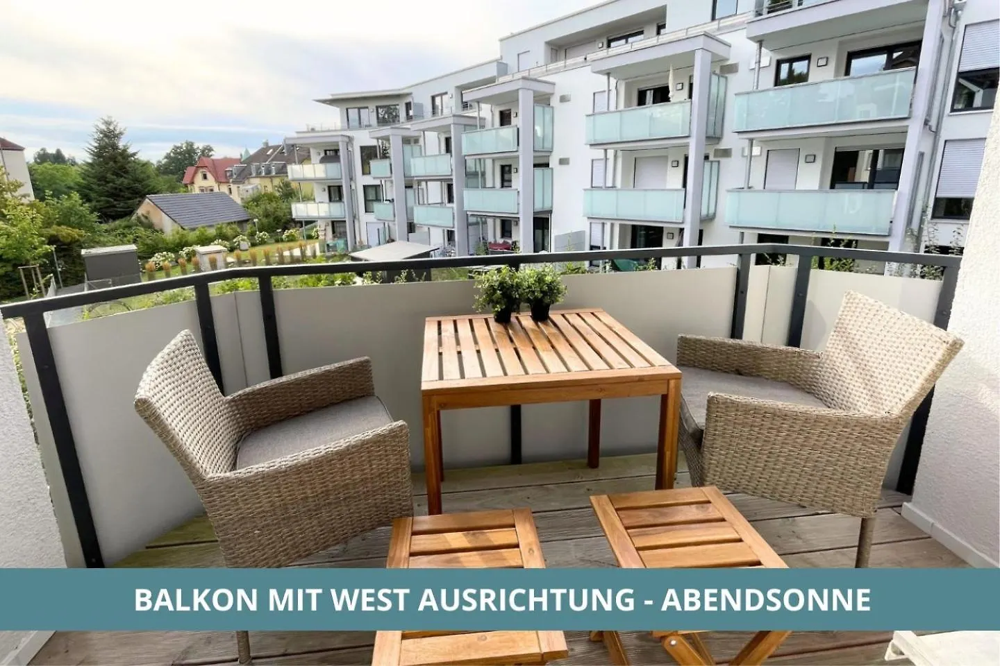 Apartment Hofgarten - Zentrale und ruhige 2Zi Whg mit Küche, Duschbad und Balkon Bayreuth